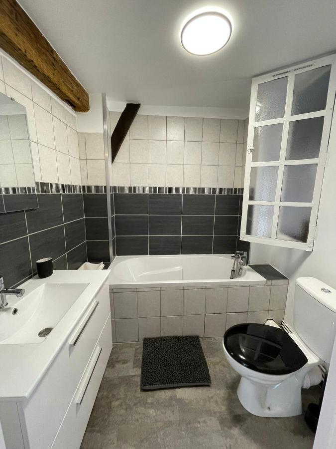 Apartment L'ecuyere-maison De Ville-secteur Cathedrale-parking Prive Gratuit *