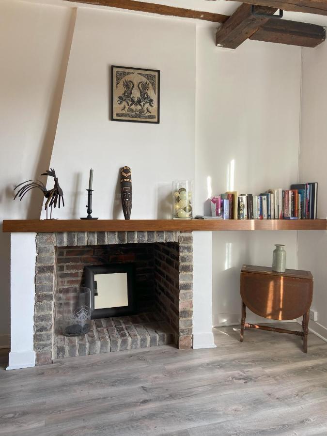 Apartment L'ecuyere-maison De Ville-secteur Cathedrale-parking Prive Gratuit Chartres