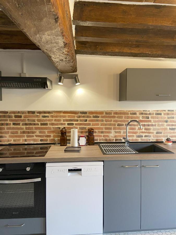Apartment L'ecuyere-maison De Ville-secteur Cathedrale-parking Prive Gratuit