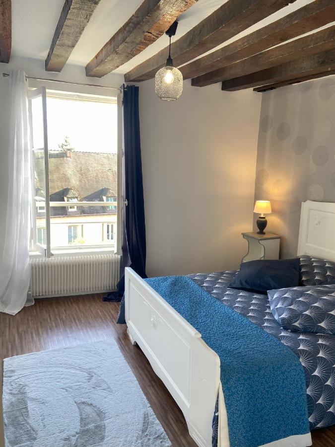 Apartment L'ecuyere-maison De Ville-secteur Cathedrale-parking Prive Gratuit