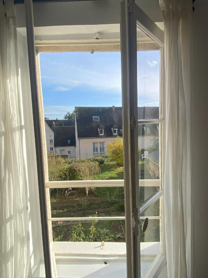 L'ecuyere-maison De Ville-secteur Cathedrale-parking Prive Gratuit Apartment *